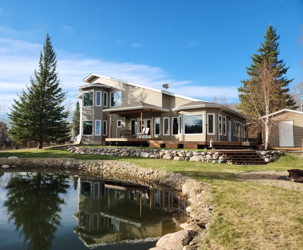 Exterior lake side